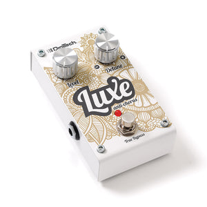D06-LUXE-V-01_1521454139435.jpg